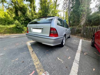 Mercedes-Benz Clase C 200 T