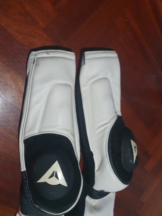 Mono Dainese Profesional 1 pieza Blanco/Negro