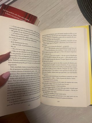 Pacchetto 2 Libri di Freida McFadden (Spagnolo)