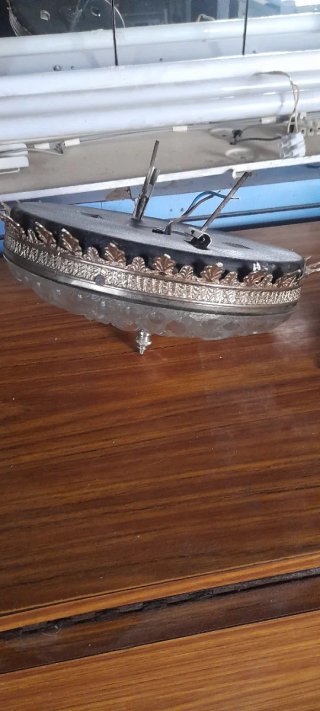 Plafon de techo antiguo cristal y dorado buen esta
