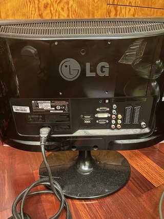 Pantalla TV LG HD Monitor FLATRON M2262D