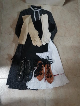 Traje de casera completo