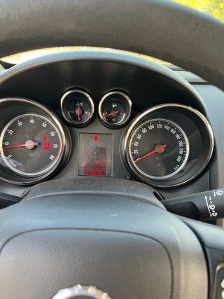 Opel Astra j 2010