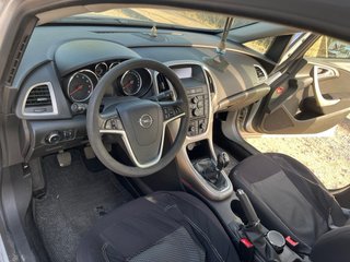 Opel Astra j 2010