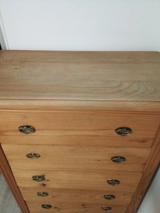 Cómoda de madera lista para pintar