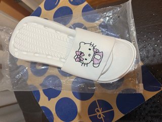 Chanclas Hello Kitty Blancas y Rosas