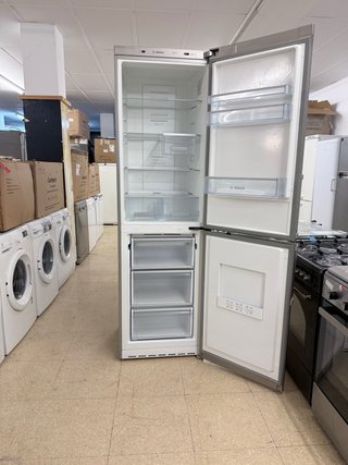 Nevera Bosch 200x60 con garantía