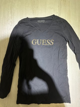 Camiseta Guess