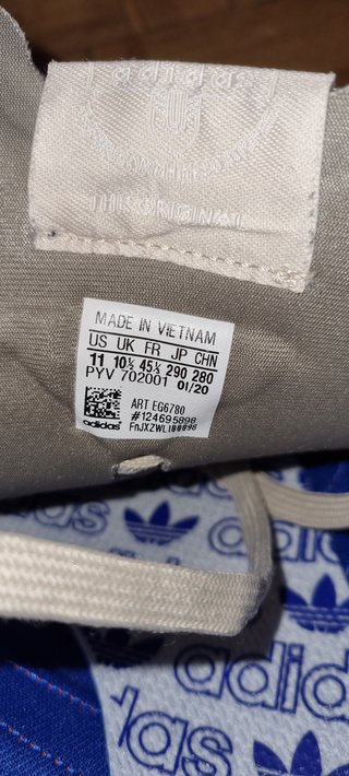 Adidas SL7600