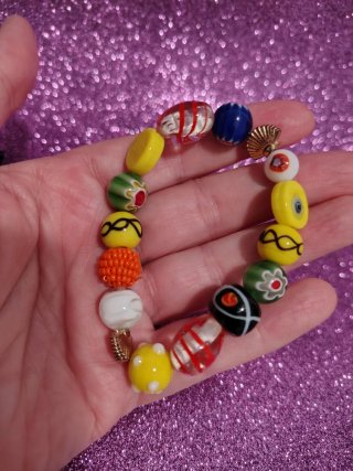 Pulsera tipo vidrio Murano de alegres colores