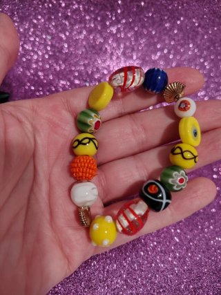 Pulsera tipo vidrio Murano de alegres colores