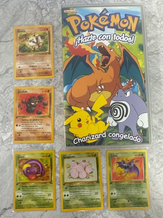 Pacchetto Pokémon: film e carte