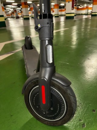 Patinete Eléctrico Xiaomi 4 Pro Plus + Casco