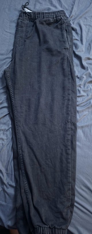 Jogger vaquero negro