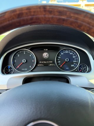 Volkswagen Touareg 2013