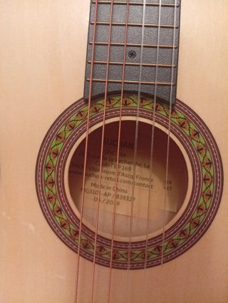 Guitarra infantil