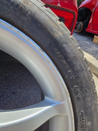Rueda de repuesto Toyota Celica T23