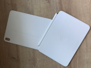 Apple Magic Keyboard Folio Blanco