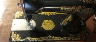 Máquina de coser antigua Frister & Rossmann (1902)