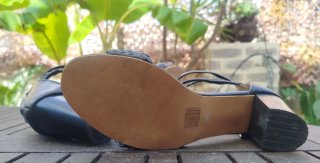 Sandali con tacco nero