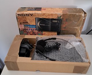 Lettore CD Sony D-1000 Discman Vintage con scatola
