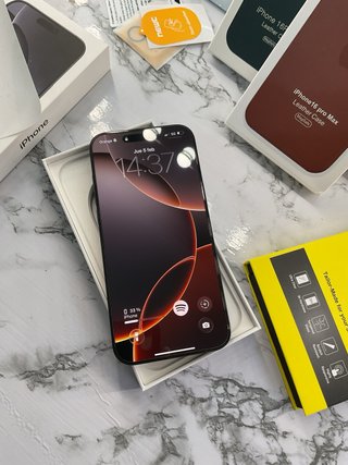 iPhone 16 Pro Max Nero