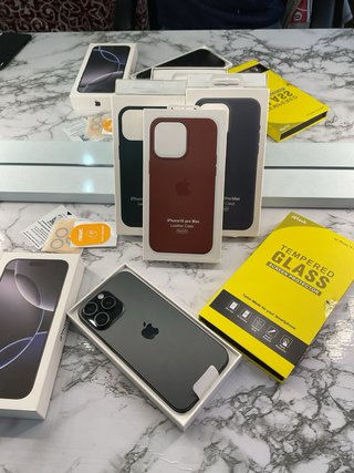 iPhone 16 Pro Max Nero