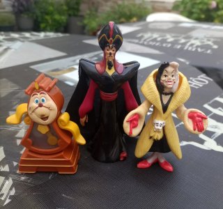 Muñecos Disney Jafar, Cruella y Din Don