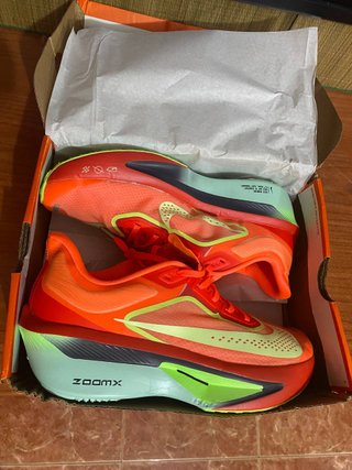 Nike Zoom Fly 6, Talla 44, Nuevas a estrenar