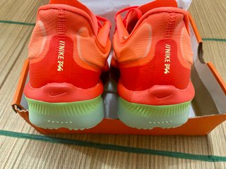 Nike Zoom Fly 6, Talla 44, Nuevas a estrenar