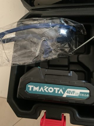 Mini motosega elettrica 6 “ con accessori