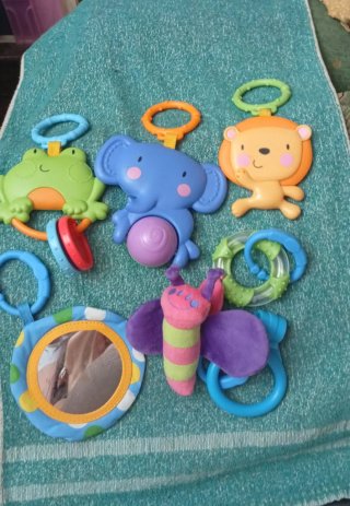 Sonajeros para arco de bebé