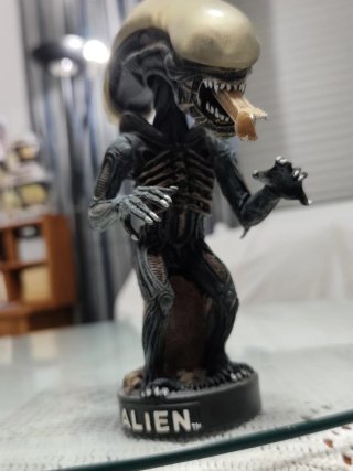 Figura Alien Neca 1979-2004