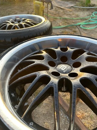 Llantas Butzi 18 5x100
