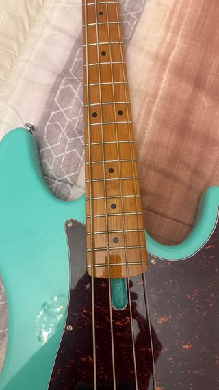 Bajo Marcus Miller P5 Alder