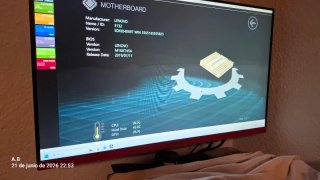 Lenovo ThinkCentre i5-8500 .