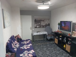 Se alquila piso