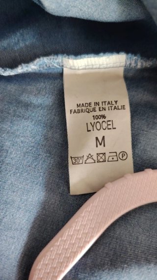 Top effetto denim blu