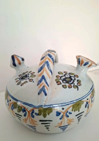 Botijo de cerámica Talavera pintado a mano