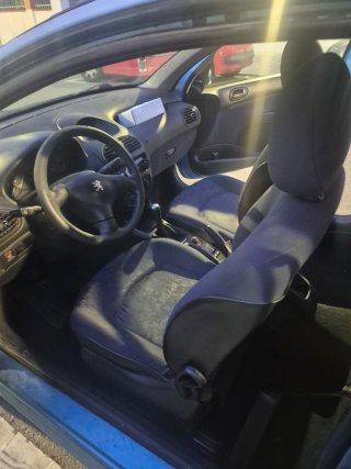 Peugeot 206 2000
