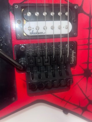 Guitarra Zurdos Jackson rojo cereza