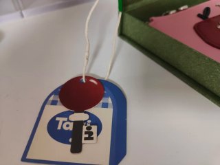 Monedero Tagi rosa con flor ideal para regalo