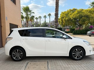 Toyota Verso 2015