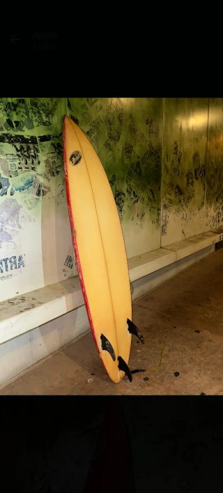Tabla de surf R-one shape & design