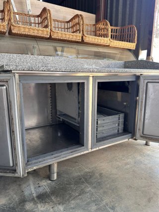 Mesa Refrigerada Infrico 175 cm