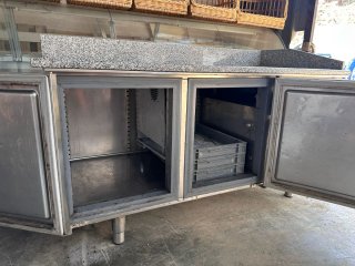 Mesa Refrigerada Infrico 175 cm