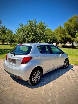 Toyota Yaris 2015 / 187,09€/MES