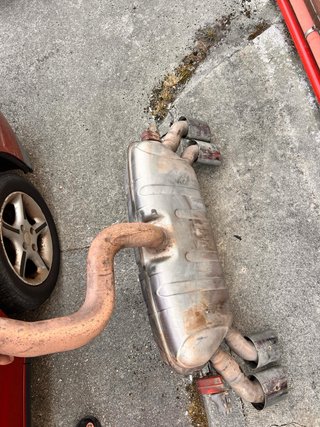 Escape Volkswagen Golf R Original
