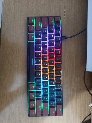 Teclado Mecánico CSAH V900 Negro/Rojo NEGOCIABLE