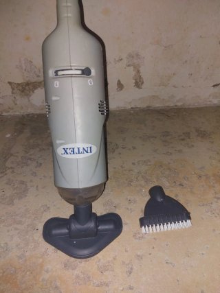 Limpiafondos Intex Recargable Piscina